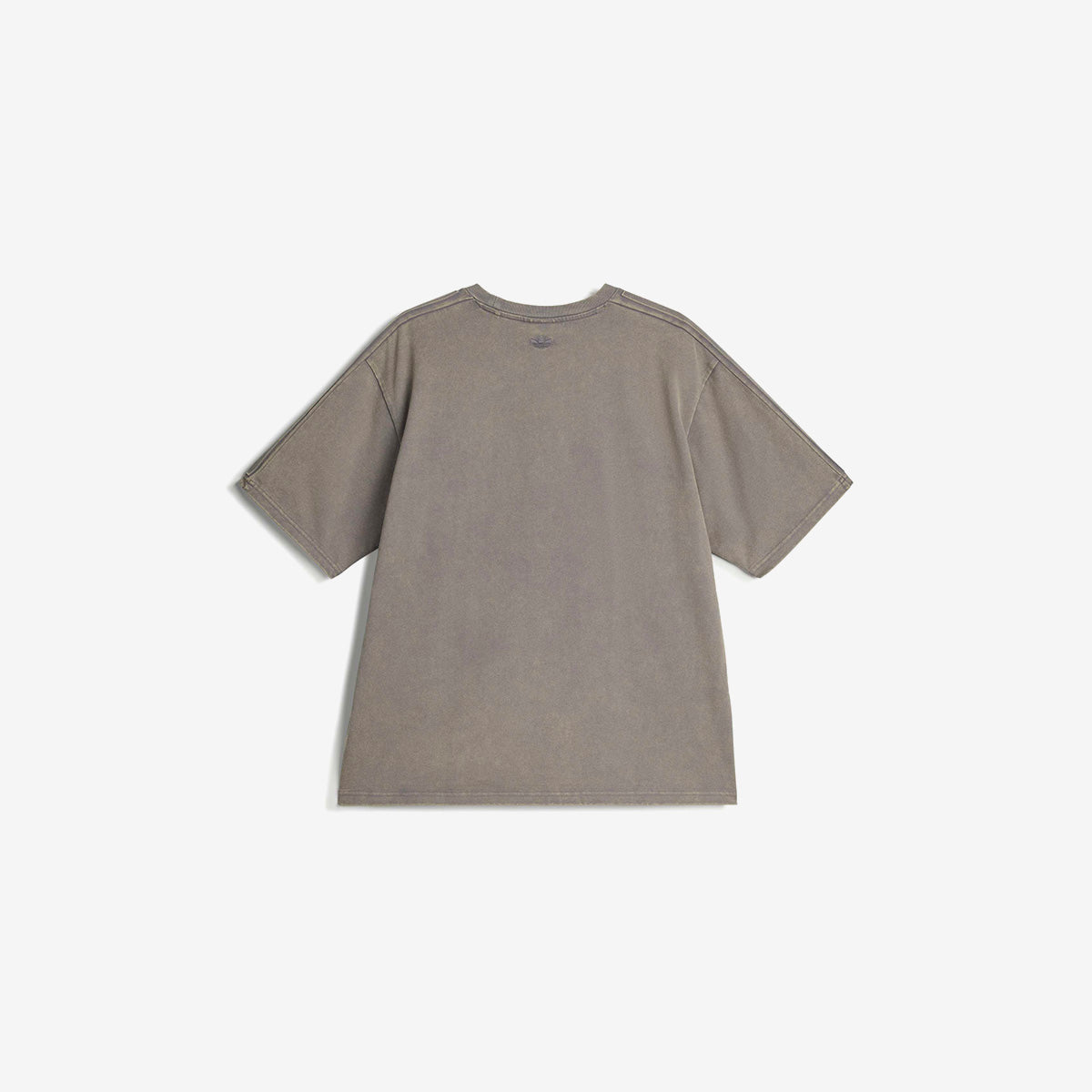 adidas T-Shirt by Avavav