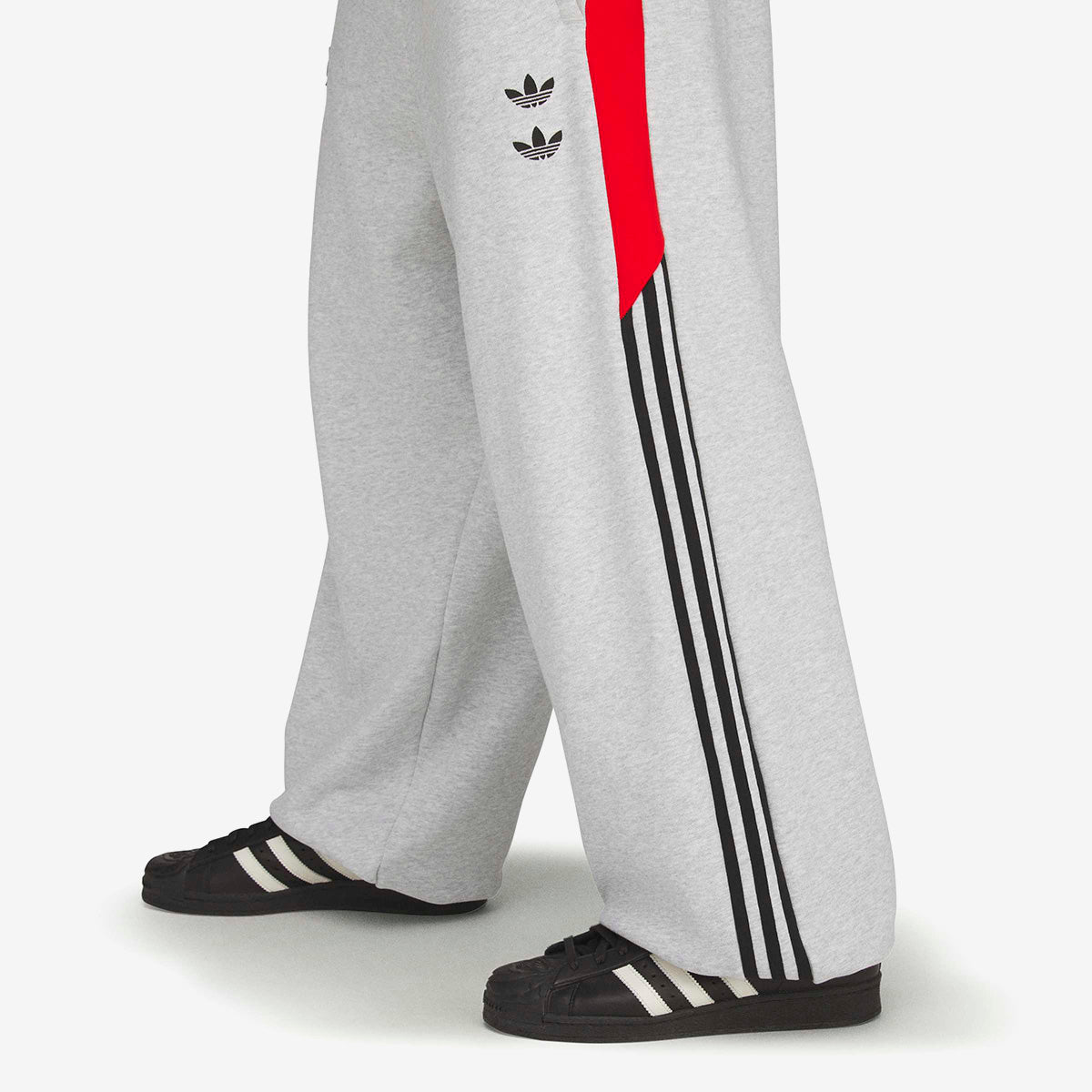 Adidas Chavirra NY Art Sweatpant 'Grey'