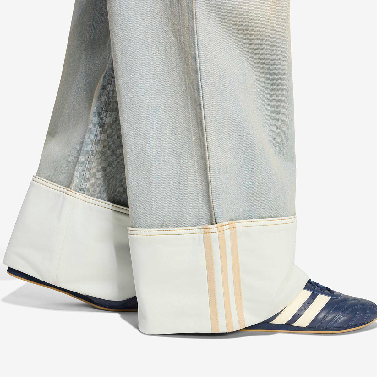 Women's adidas Vintage Wide Leg Jeans 'Off White'
