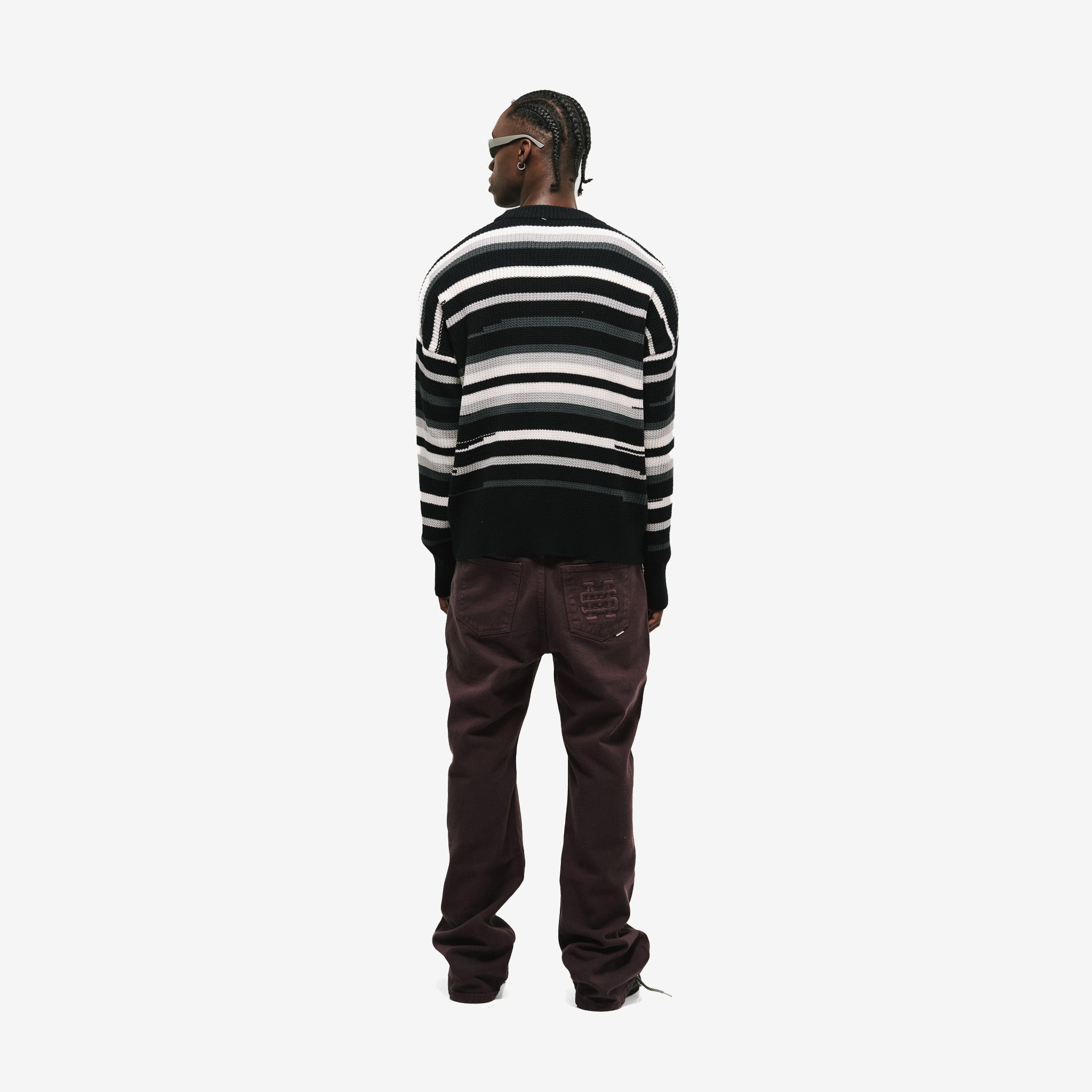 Monoic Striped Knitwear Sweater – Negro, Crema y Gris