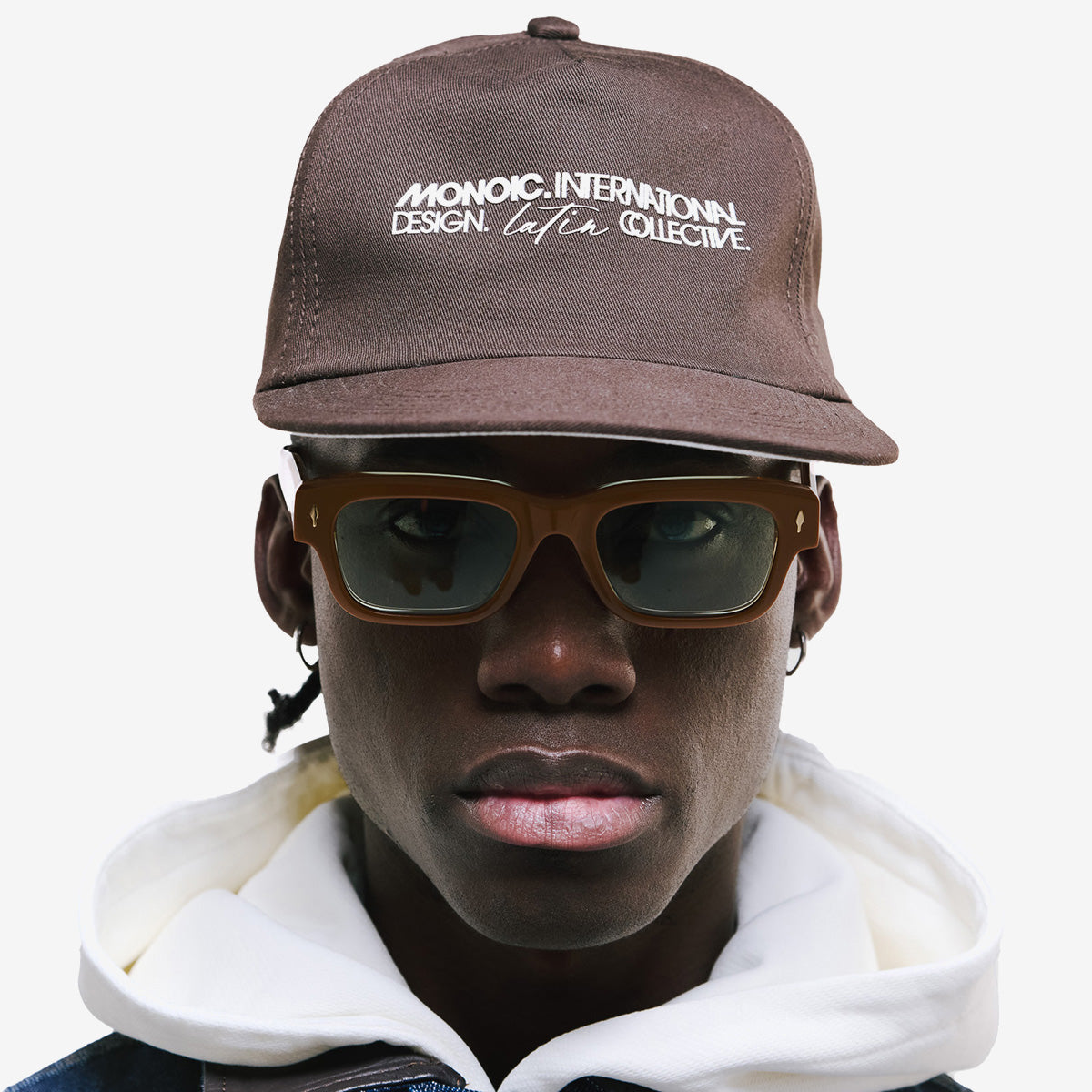 Gorra Latin Design Collective – Café