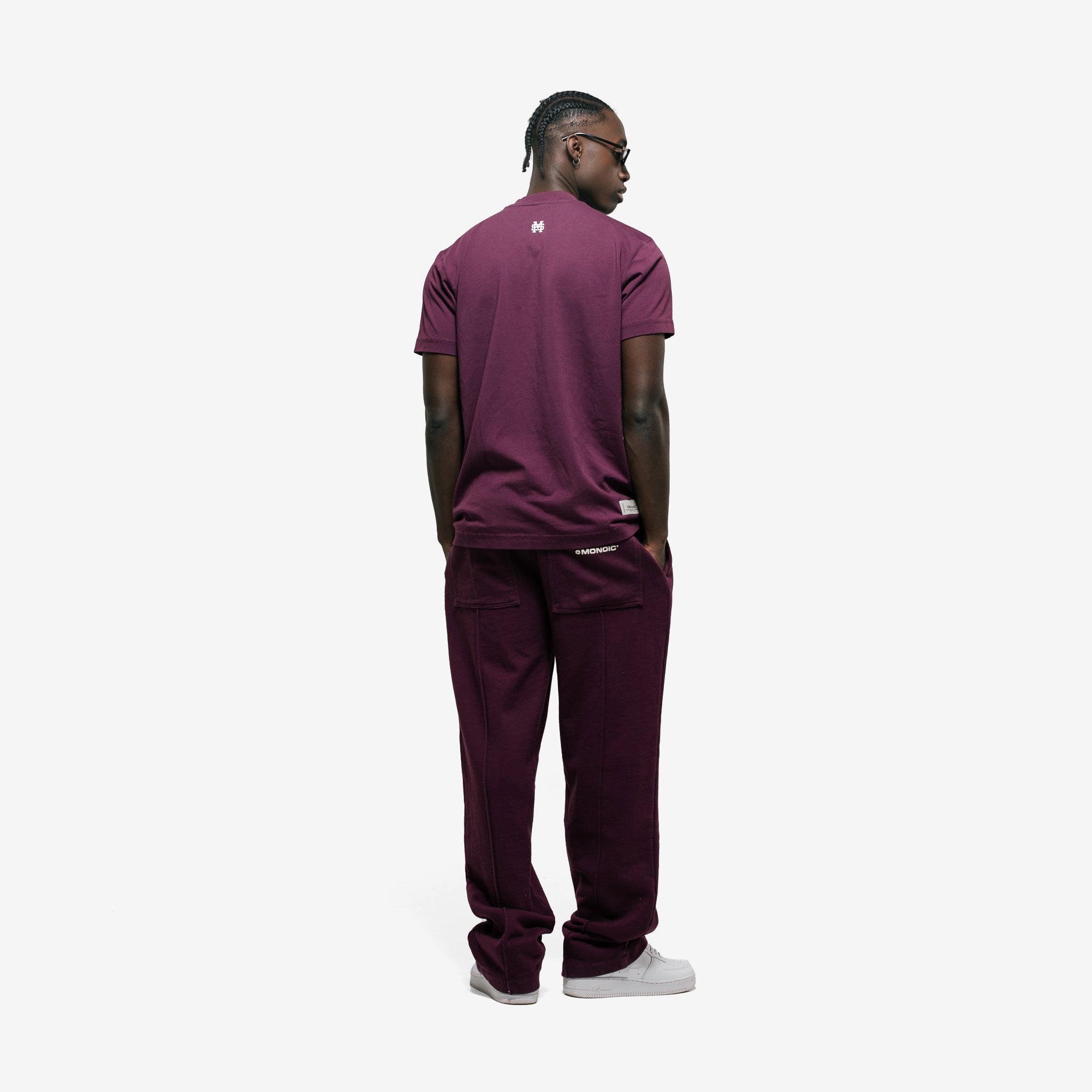 Camiseta Regular Fit Básica V3 - Vino Tinto | Broken Chains