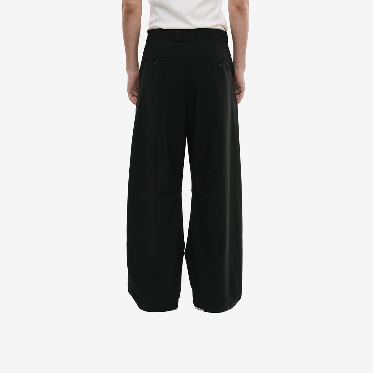 Monoic Barrel Fit Trousers - Negro