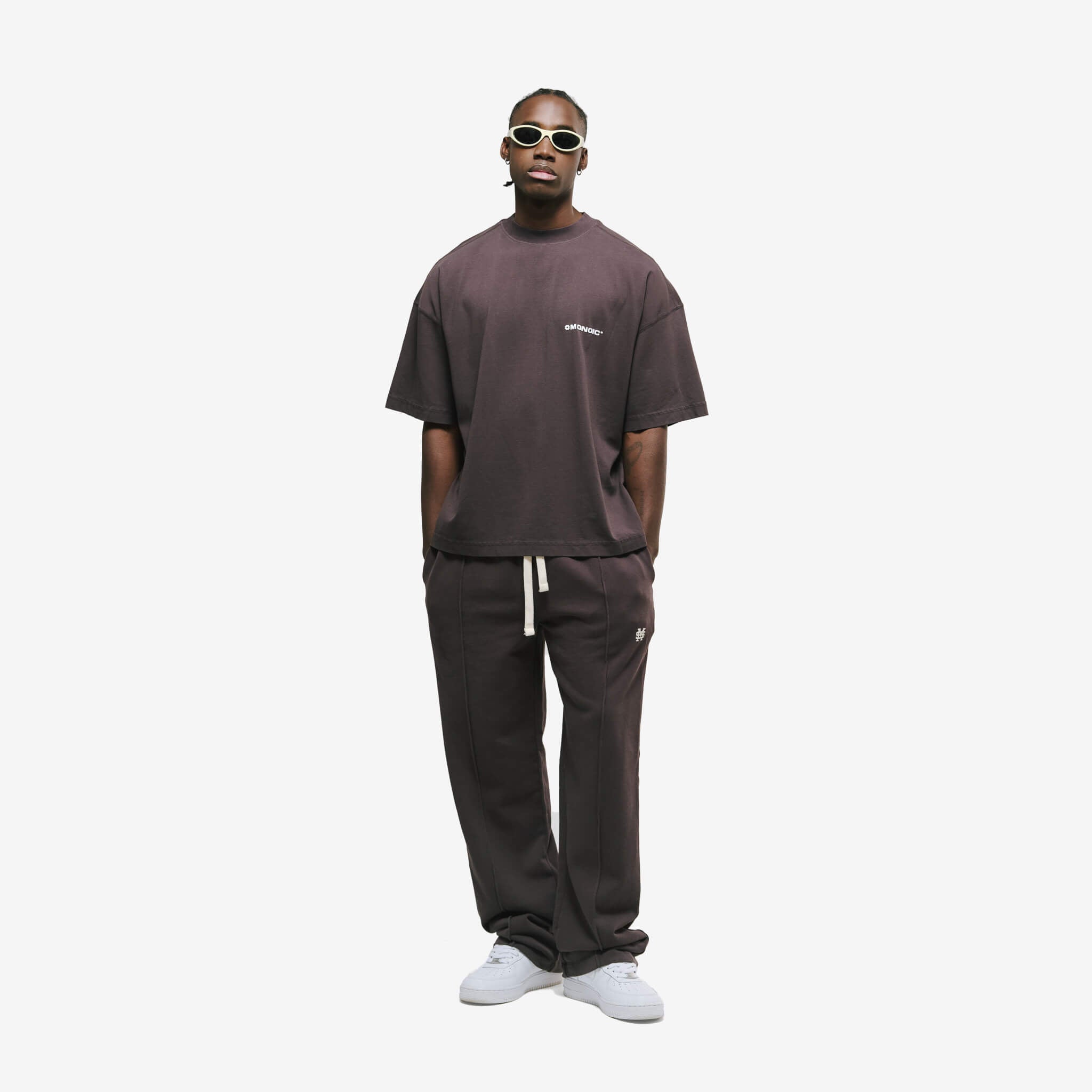 Monoic Camiseta Boxy Fit Básica V4 - Café Chocolate