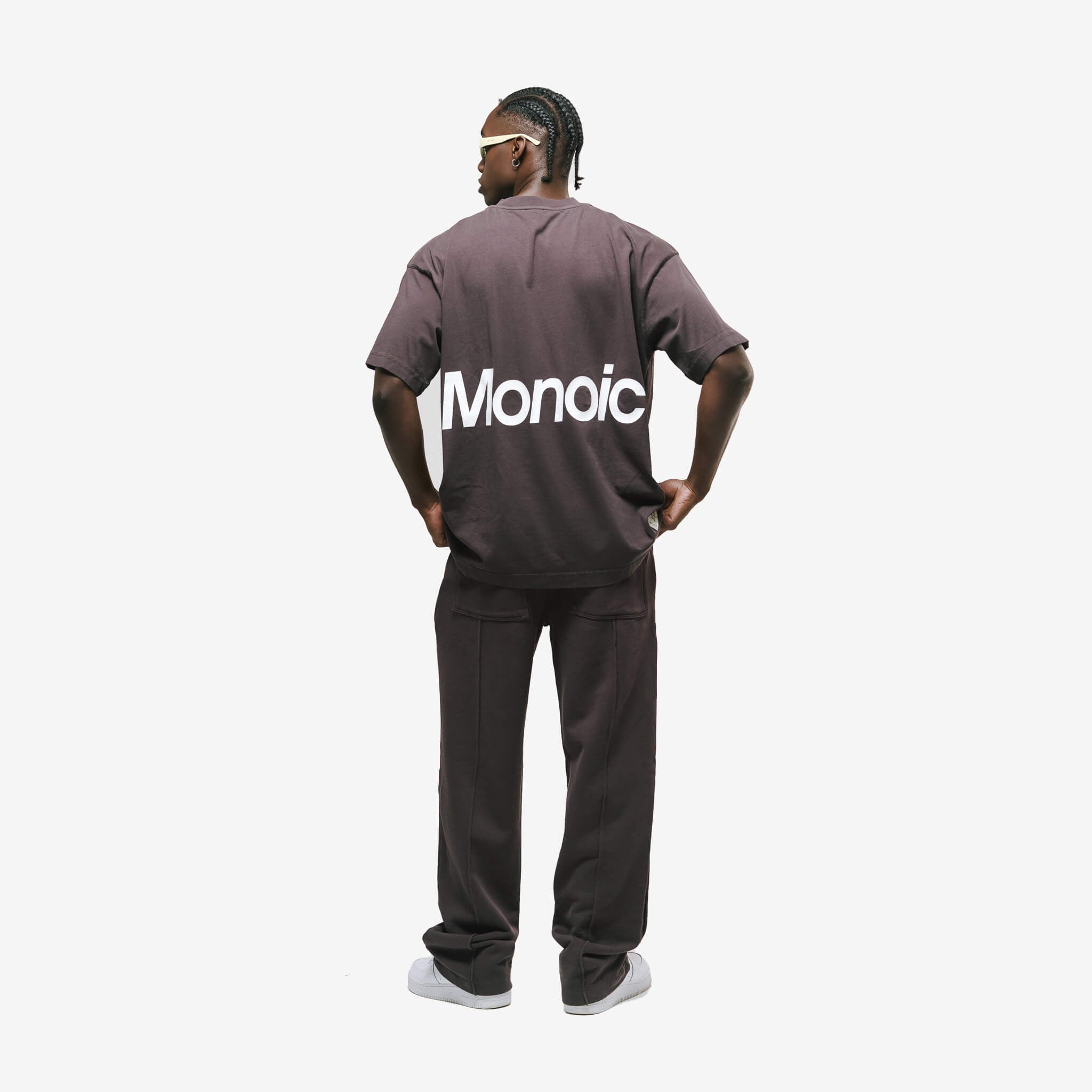Monoic Camiseta Logo Oversized V4 - Café Chocolate