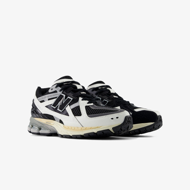 New Balance 1906U 'Black Sea'