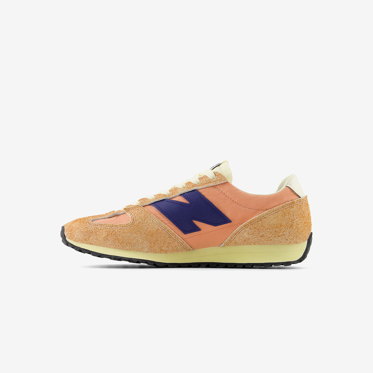 New Balance 471 'Peach Nectar'