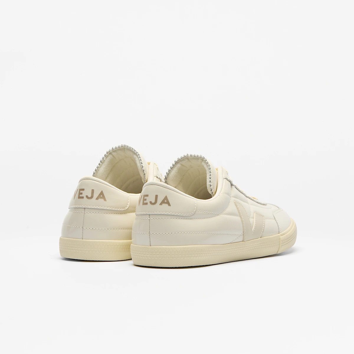 Veja Panenka Patent Leather Off White Natural
