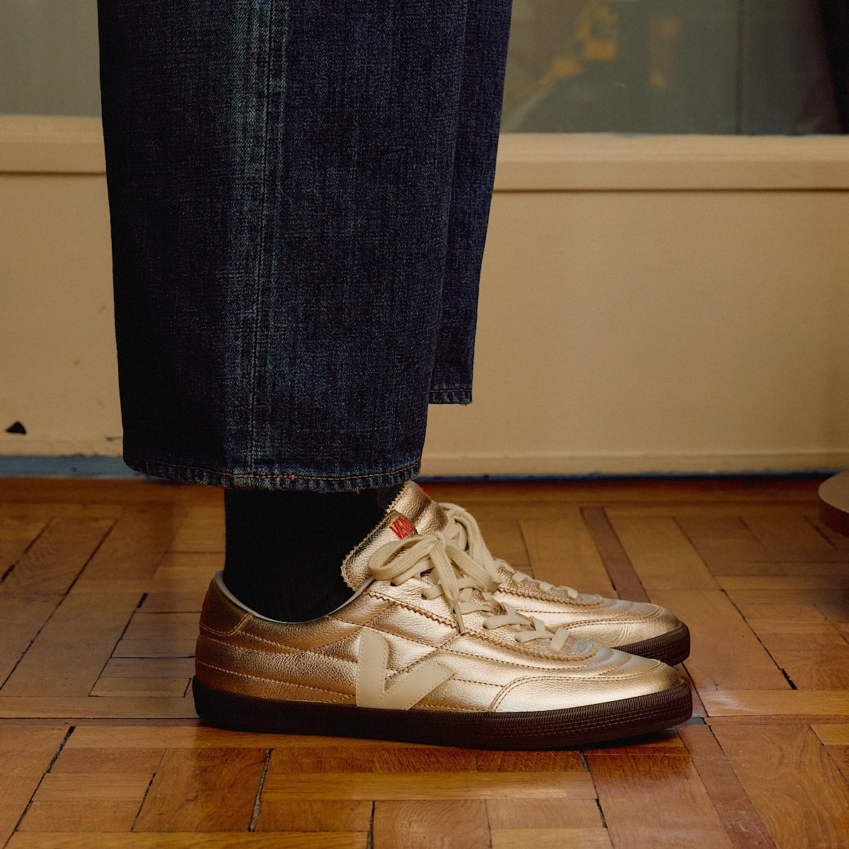 Women's Veja Panenka Leather Platine Pierre Eagle