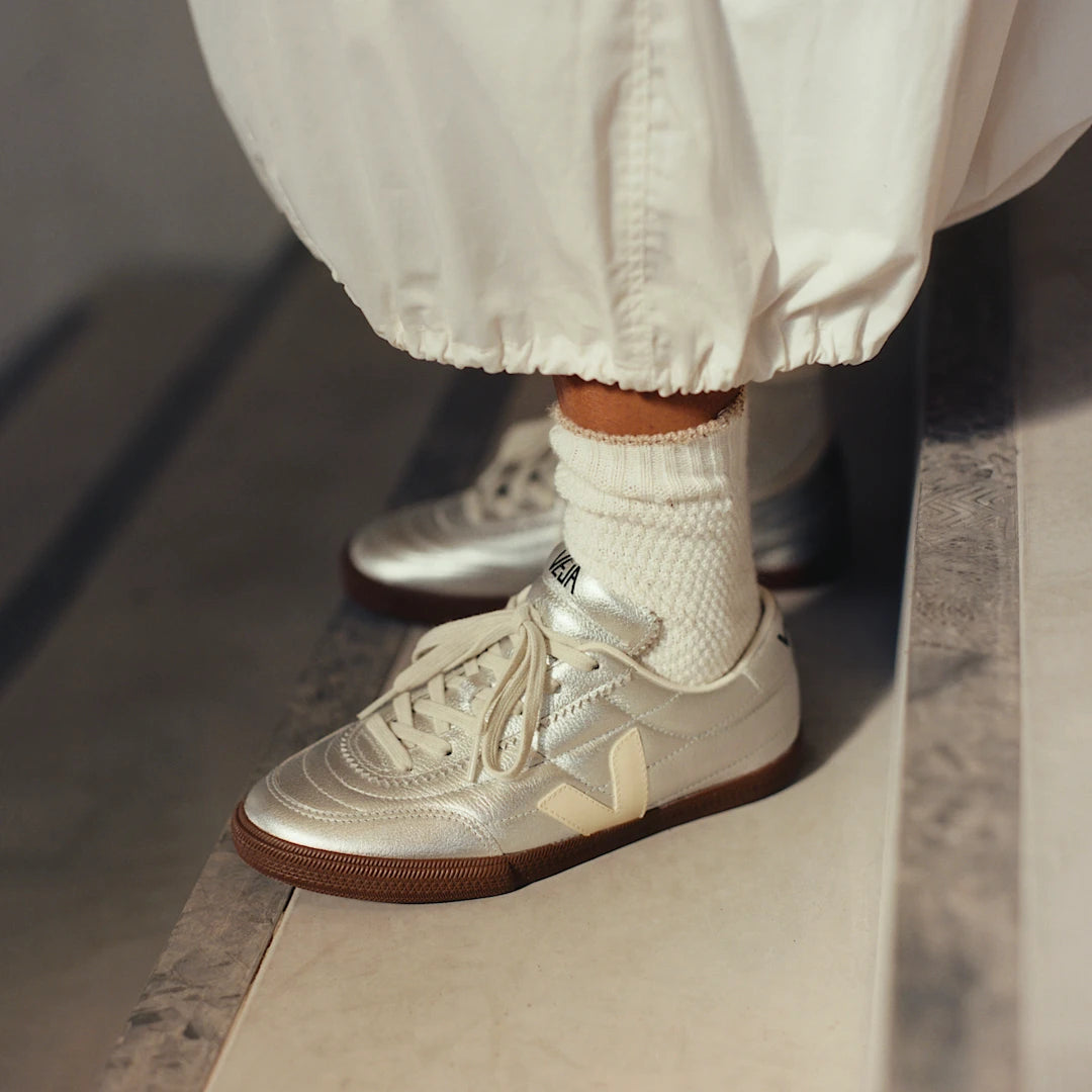 Women's Veja Panenka 'Silver Pierre Bark'