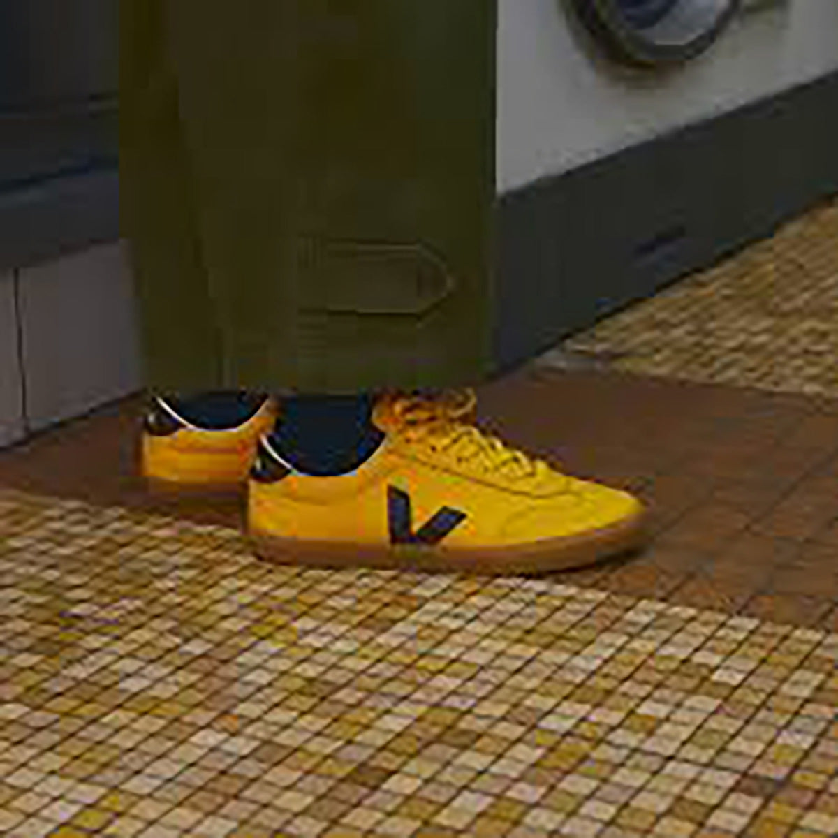 Women's Veja Volley Leather 'Sunshine Eagle Natural'