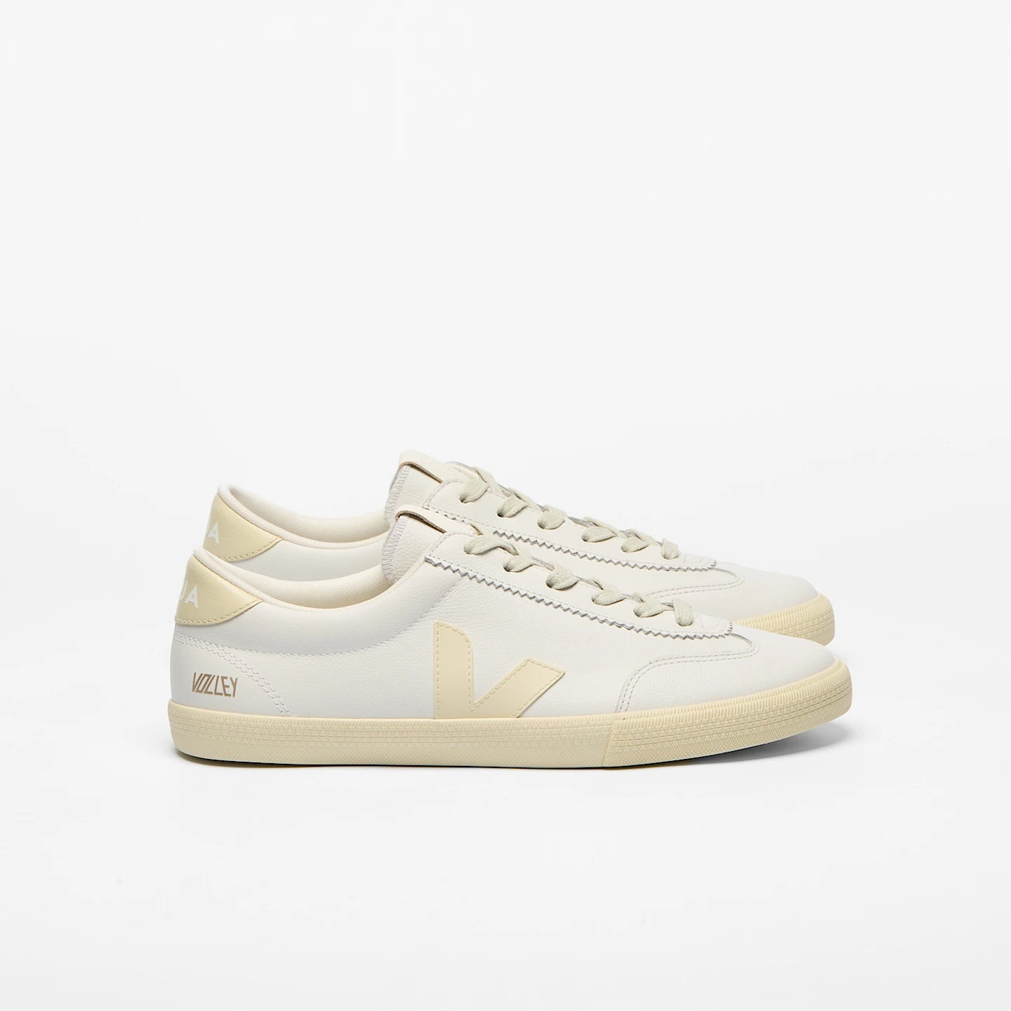 Veja Volley Signaturre Leather White Calcaire