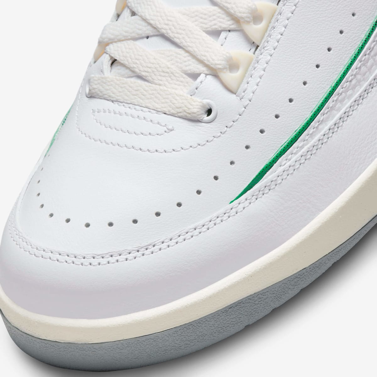 Air Jordan 2 Retro 'Lucky Green'