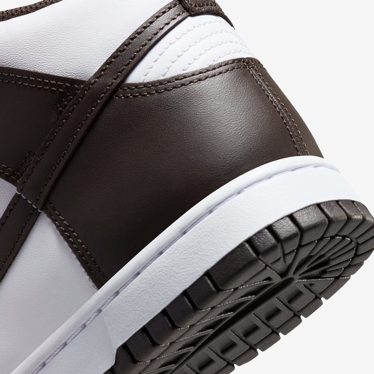 Nike Dunk High 'Palomino'