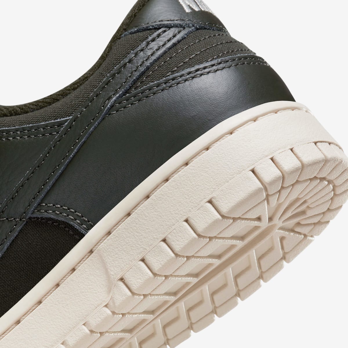 Nike Dunk Low Premium 'Sequoia'