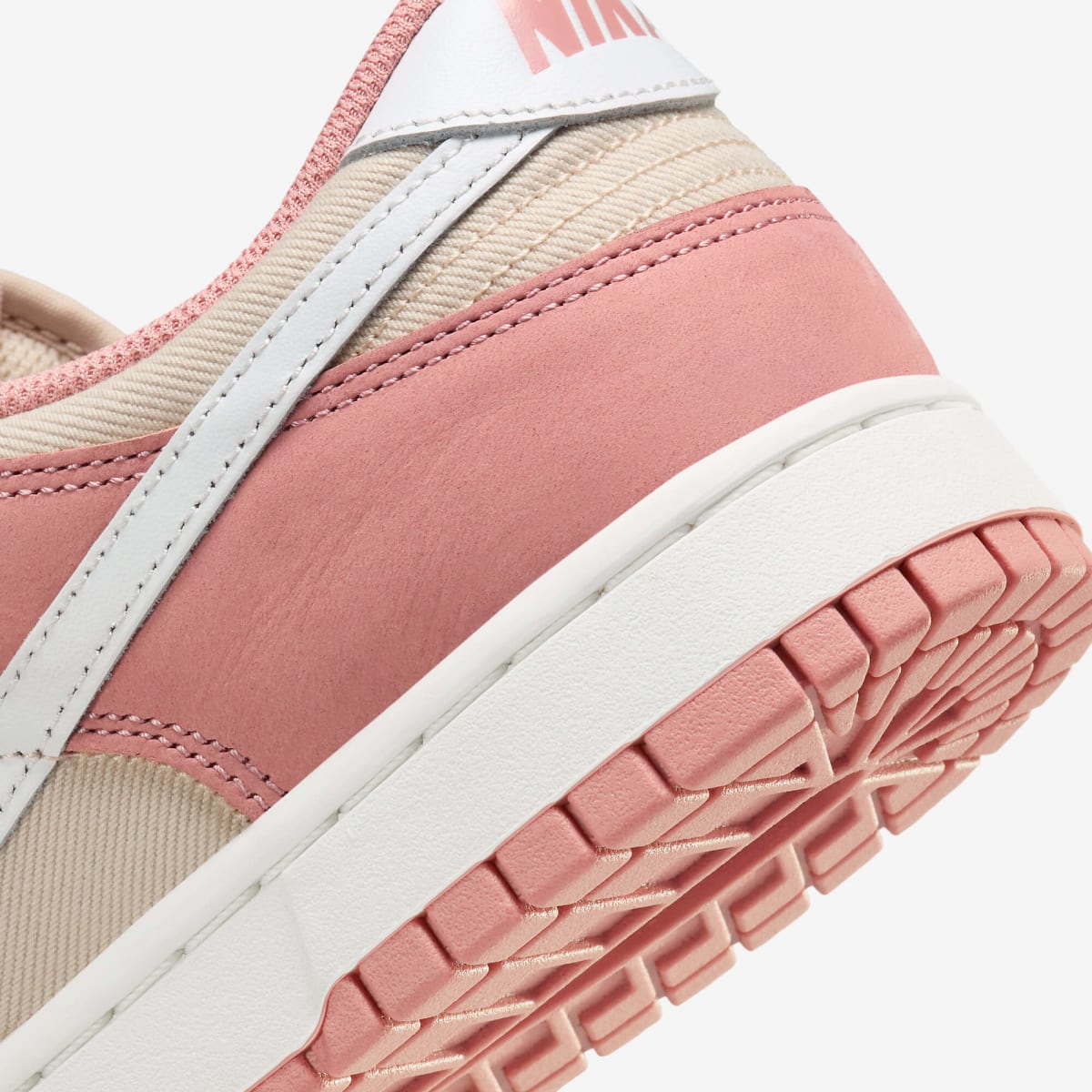 Nike Dunk Low Retro Premium 'Red Stardust'